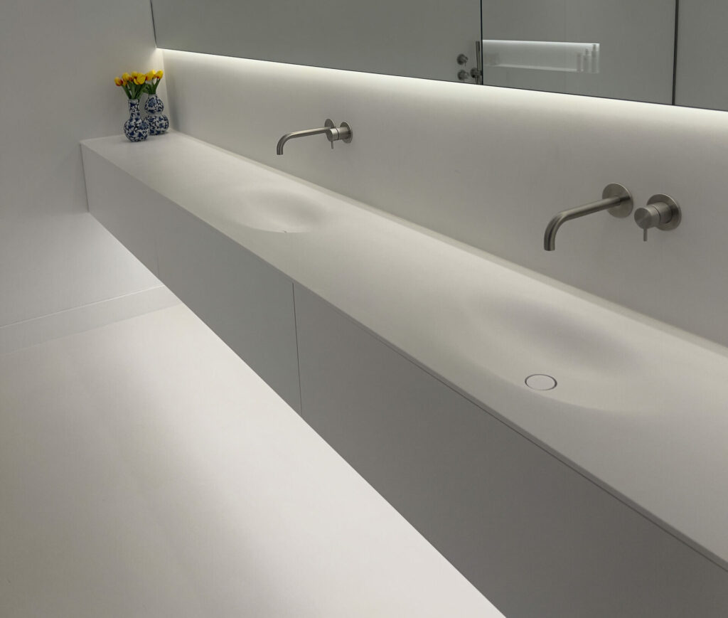 IMG 4949 scaled e1702476236866 TIZ Design | Kwaliteits Badkamermeubels